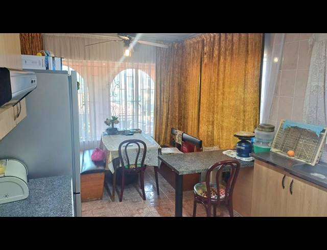 3 BEDROOM HOUSE FOR SALE IN BOMBAY HEIGHTS